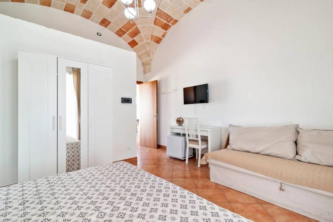 La Dimora Dei Conti Bed & Breakfast Collemeto Exterior foto
