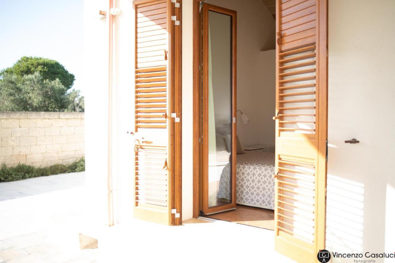 La Dimora Dei Conti Bed & Breakfast Collemeto Exterior foto