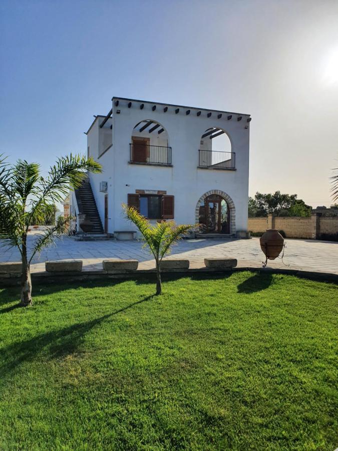 La Dimora Dei Conti Bed & Breakfast Collemeto Exterior foto