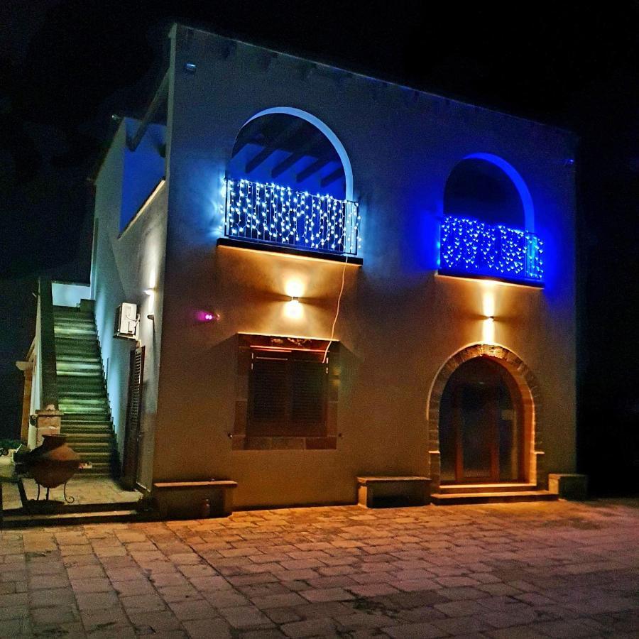 La Dimora Dei Conti Bed & Breakfast Collemeto Exterior foto