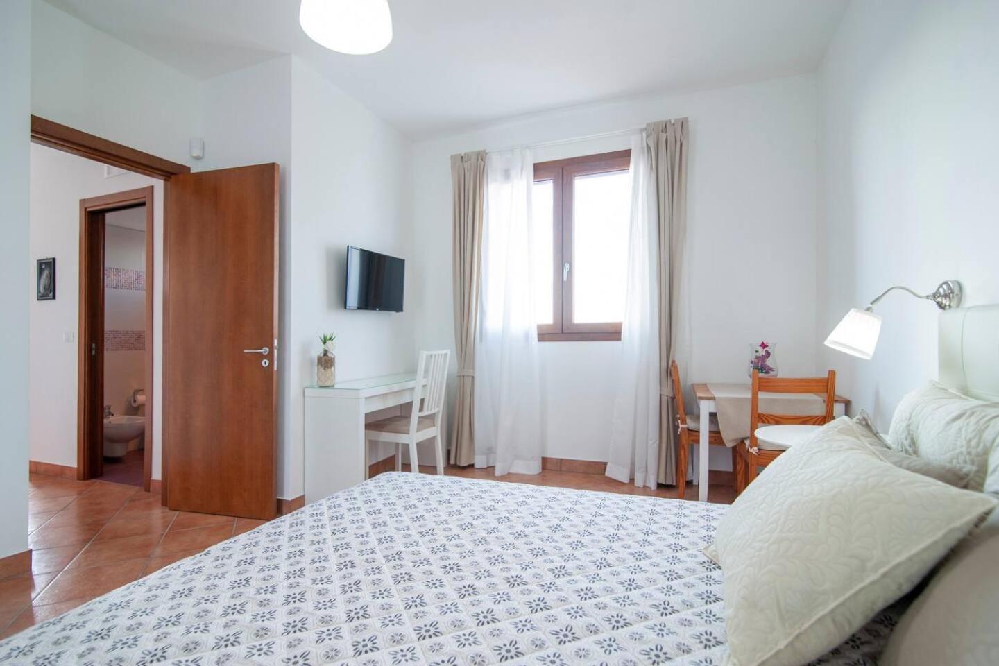 La Dimora Dei Conti Bed & Breakfast Collemeto Exterior foto